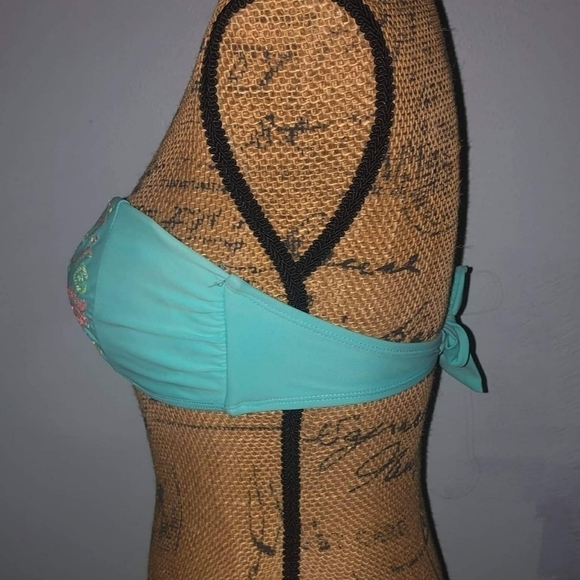 Xhilaration Bikini Top Teal Aztec Embroidered EUC - Picture 2 of 5